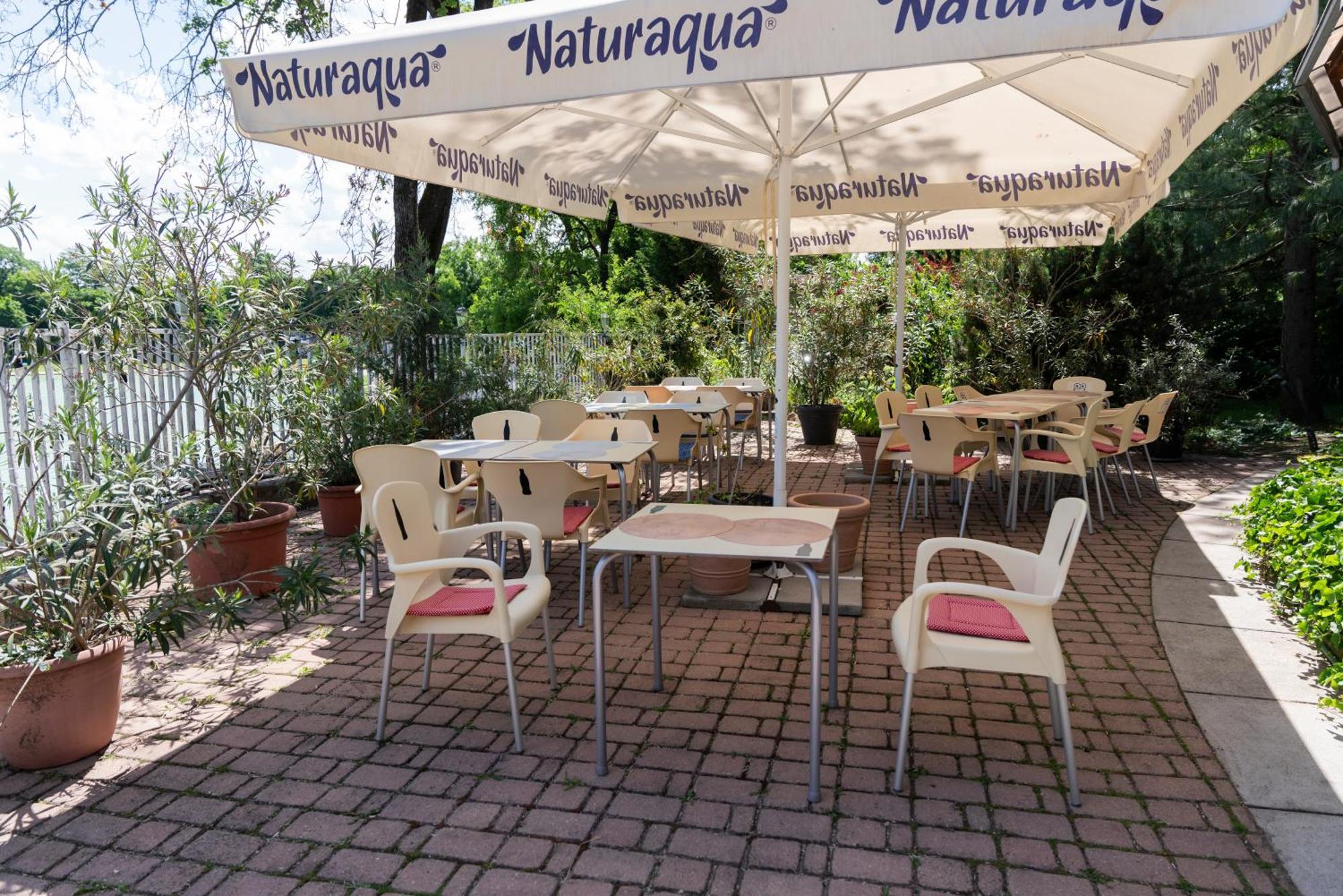 Bagoly Fogado Hotel Gyömrő Buitenkant foto