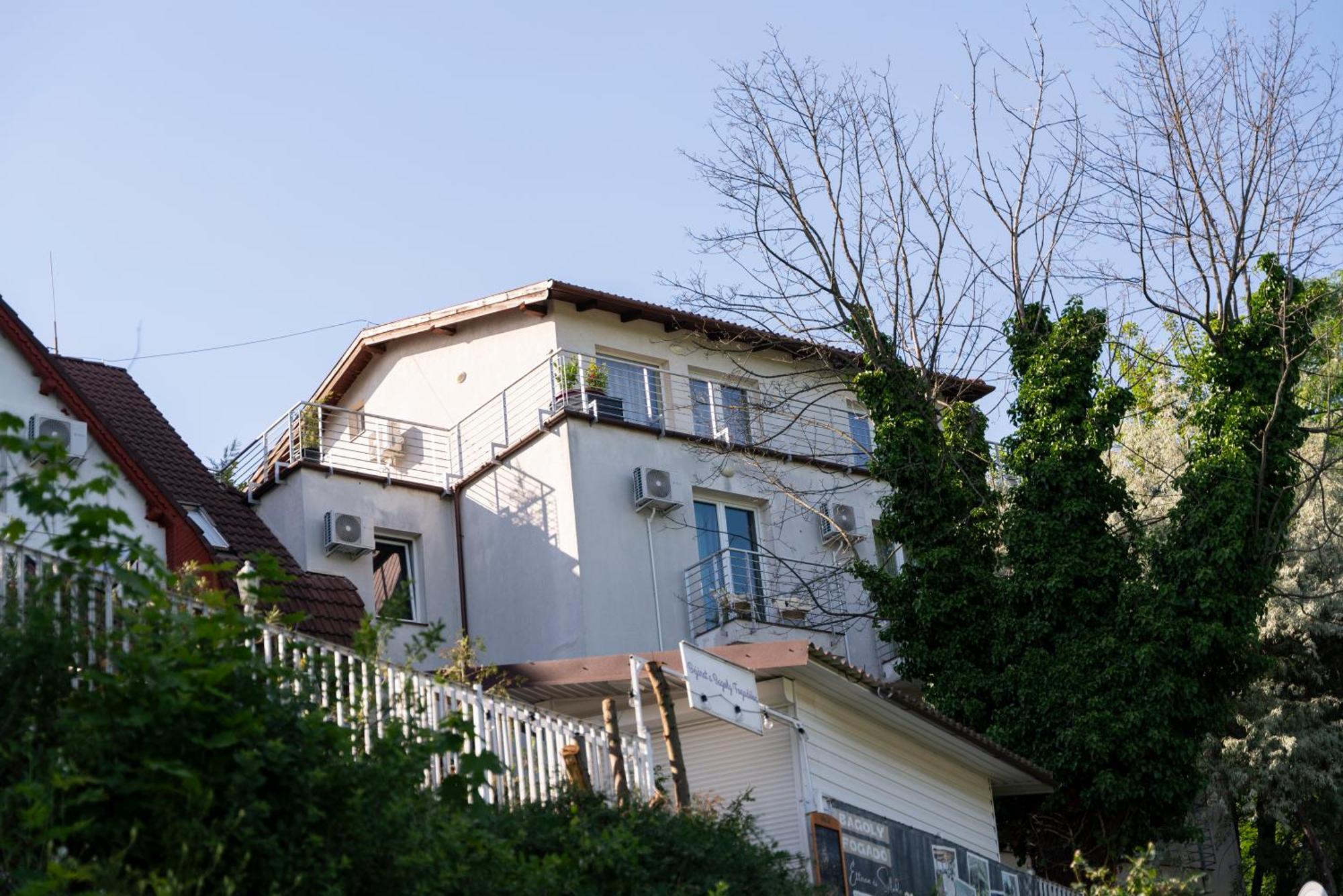 Bagoly Fogado Hotel Gyömrő Buitenkant foto